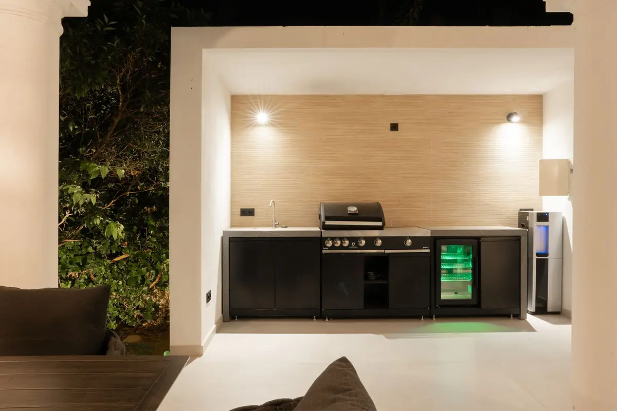 Detached Villa in El Paraiso
