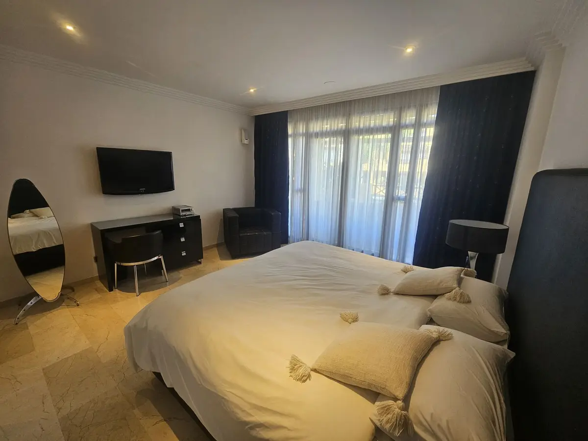 Middle Floor Apartment in Puerto Banús