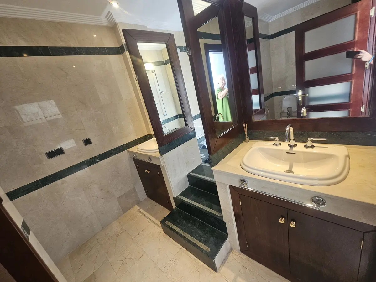 Middle Floor Apartment in Puerto Banús