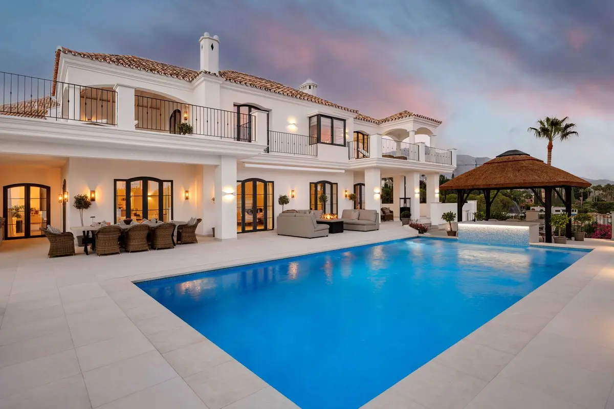Detached Villa in Nueva Andalucía