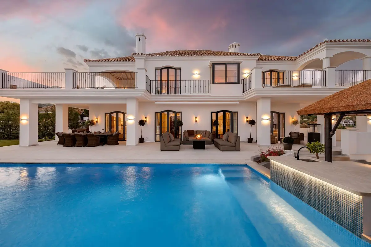 Detached Villa in Nueva Andalucía