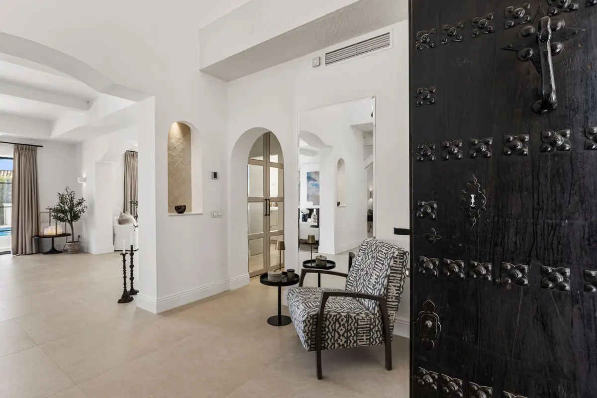 Detached Villa in Nueva Andalucía