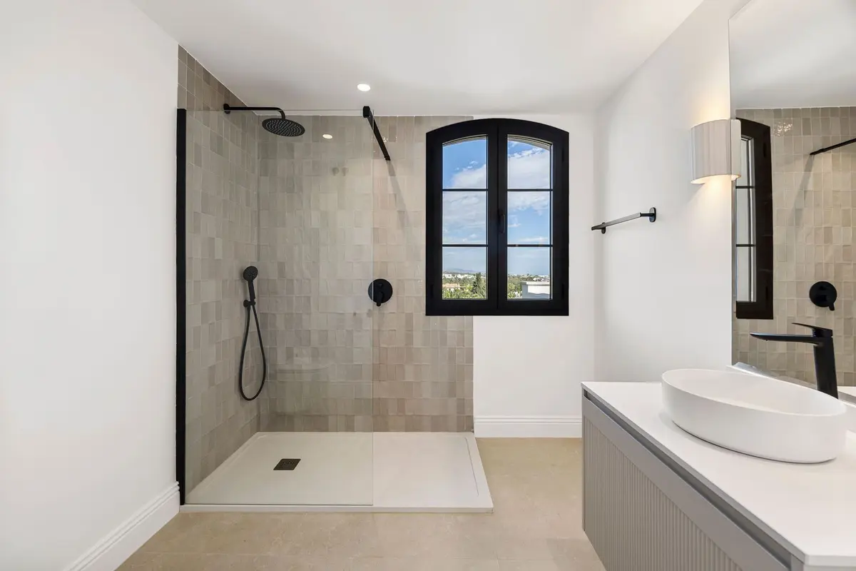 Detached Villa in Nueva Andalucía