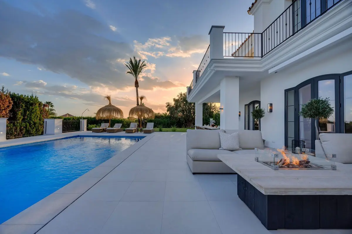 Detached Villa in Nueva Andalucía
