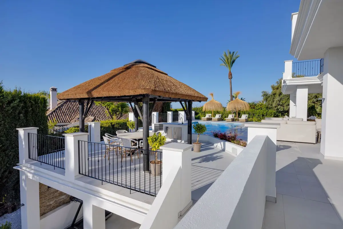 Detached Villa in Nueva Andalucía
