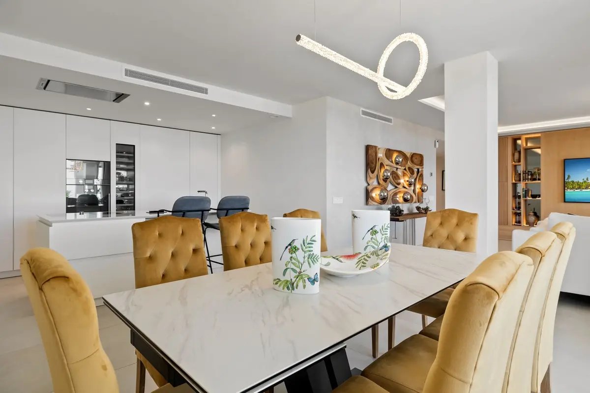Middle Floor Apartment in Nueva Andalucía