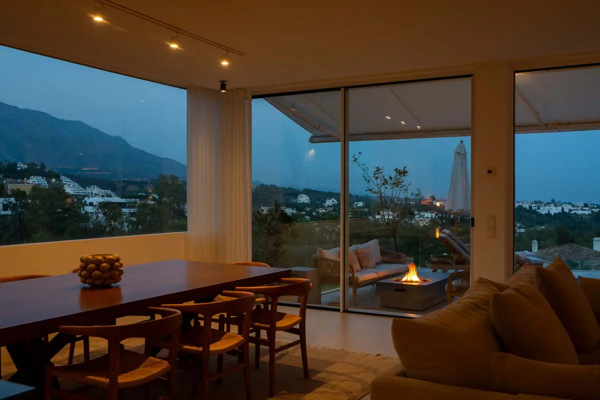 Middle Floor Apartment in Nueva Andalucía