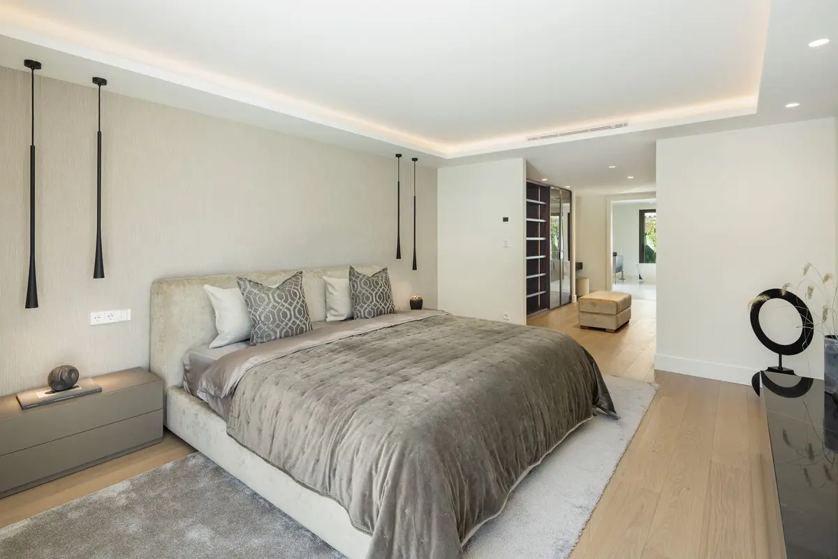 Detached Villa in Nueva Andalucía