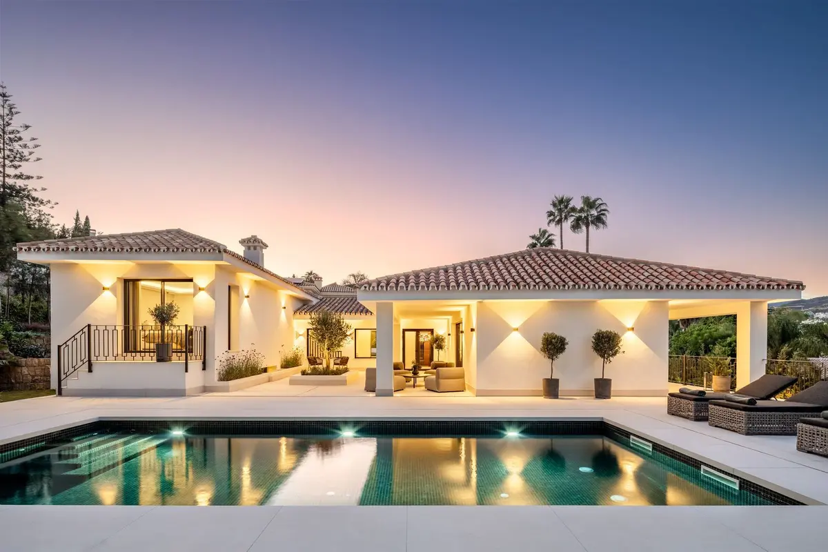 Detached Villa in Nueva Andalucía