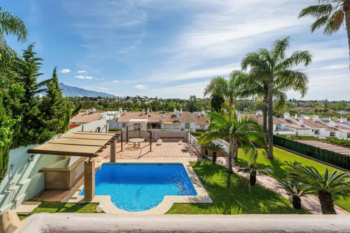 Detached Villa in Estepona
