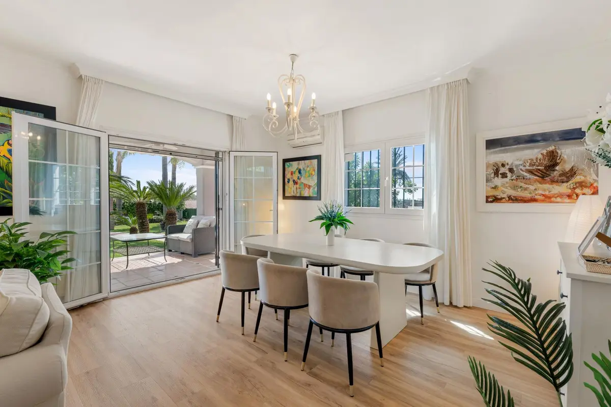 Detached Villa in Estepona