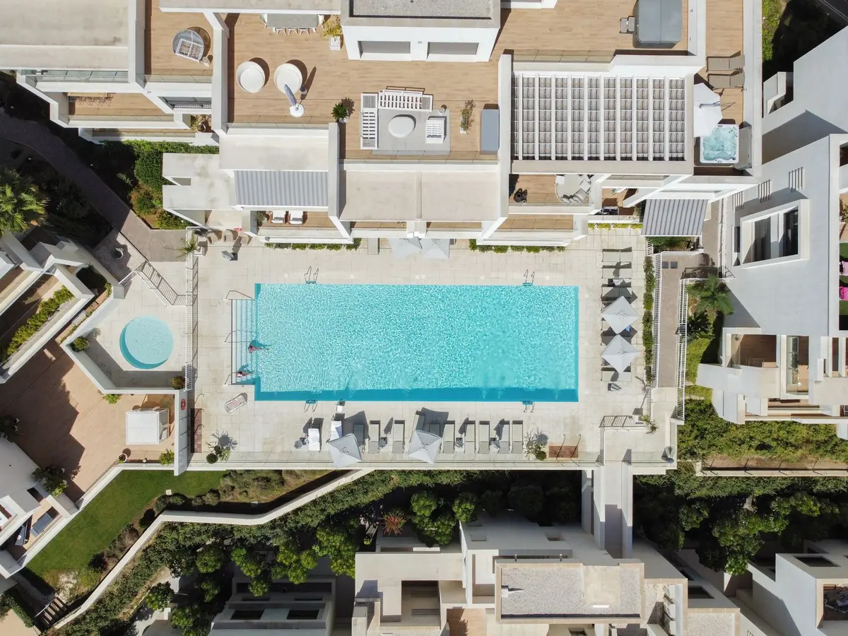 Top Floor Apartment in Estepona