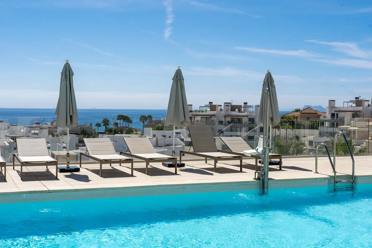 Top Floor Apartment in Estepona