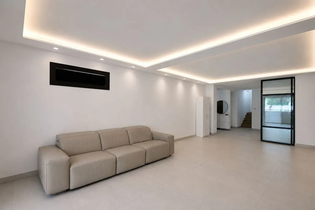 Semi-Detached House in Nueva Andalucía
