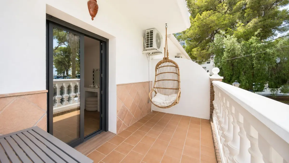 Semi-Detached House in Nueva Andalucía