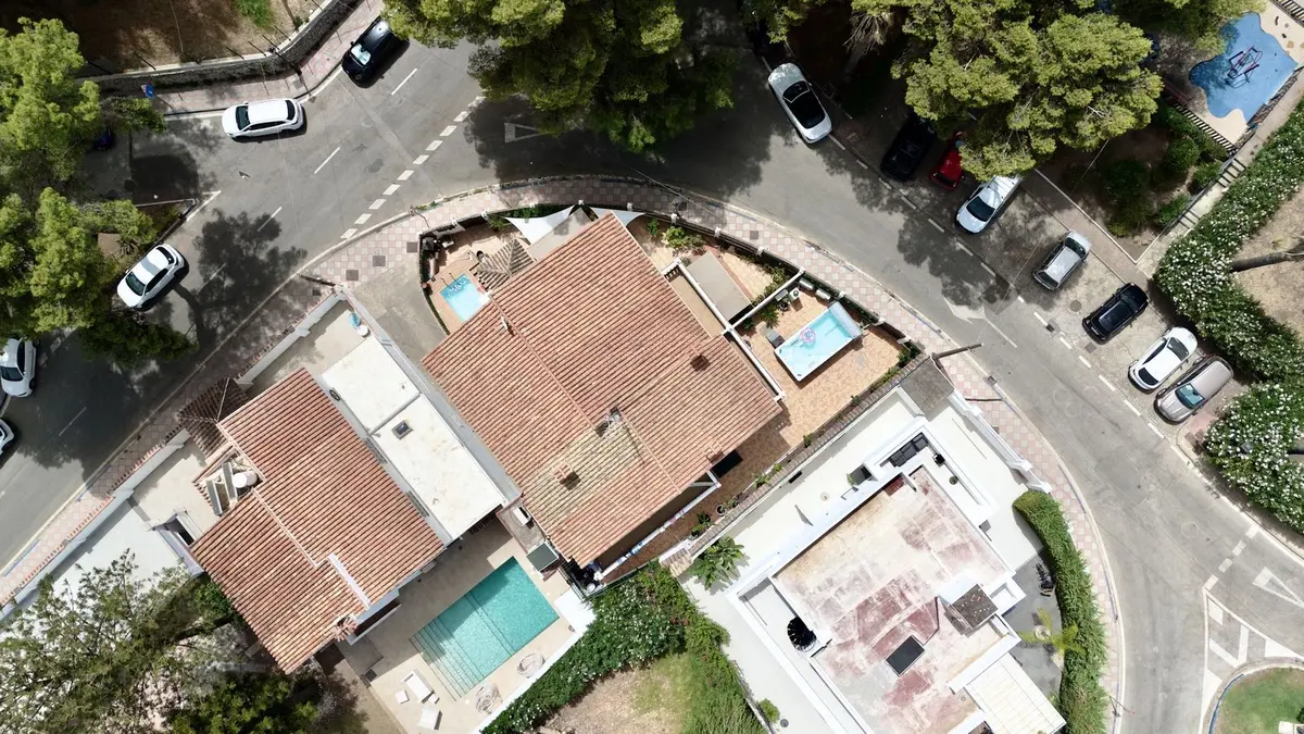 Semi-Detached House in Nueva Andalucía
