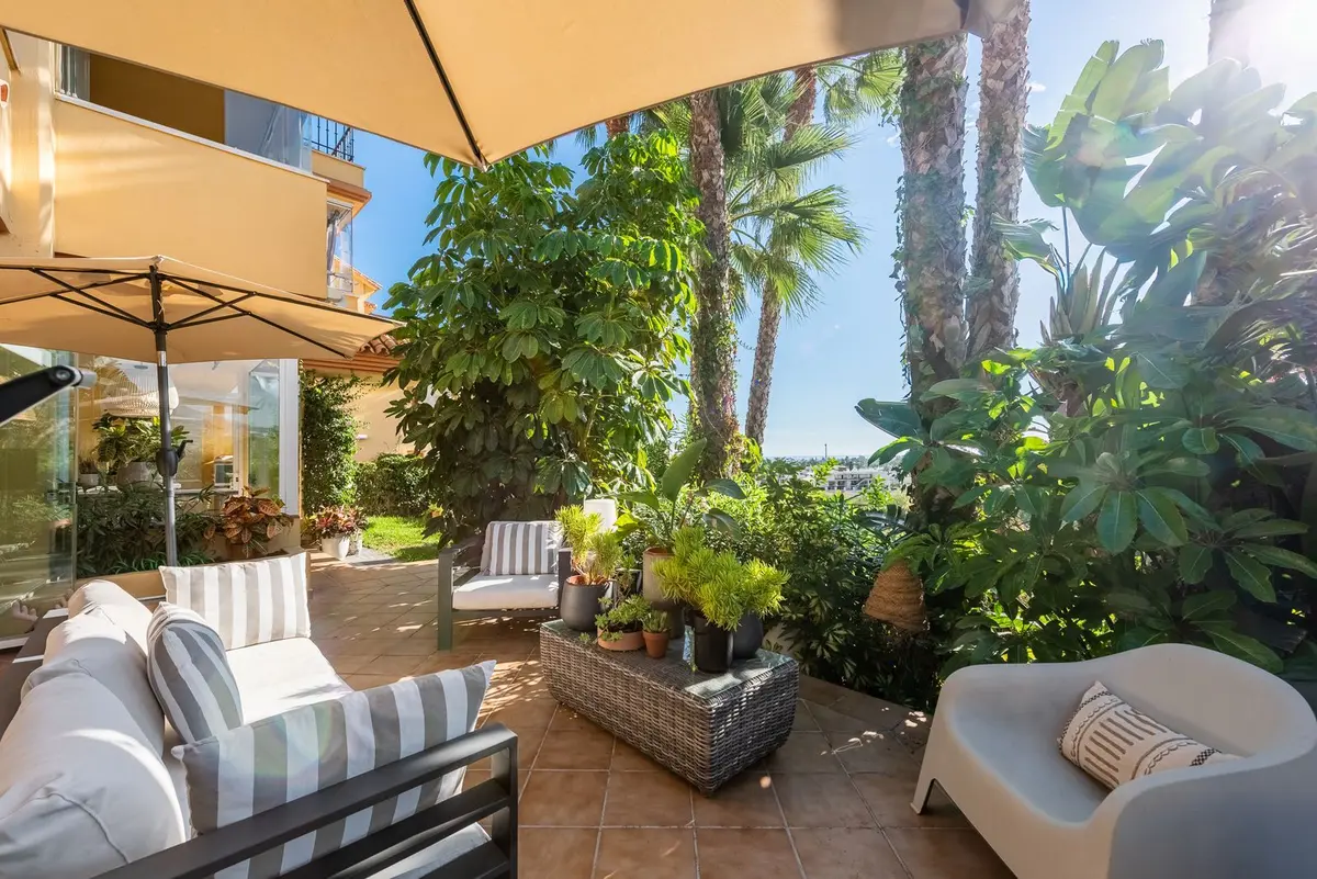Ground Floor Apartment in Nueva Andalucía