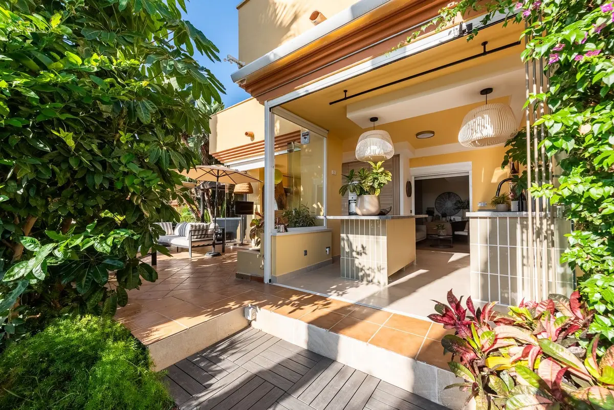 Ground Floor Apartment in Nueva Andalucía