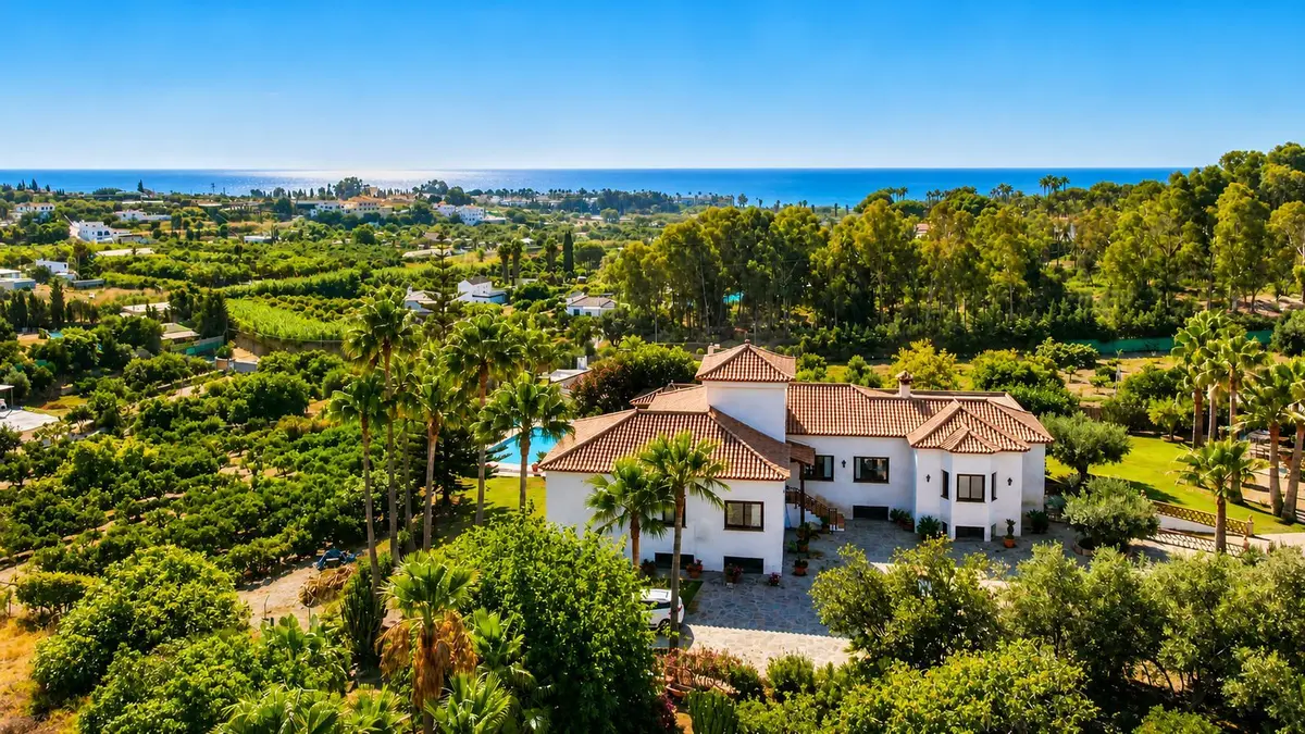 Finca - Cortijo in Estepona