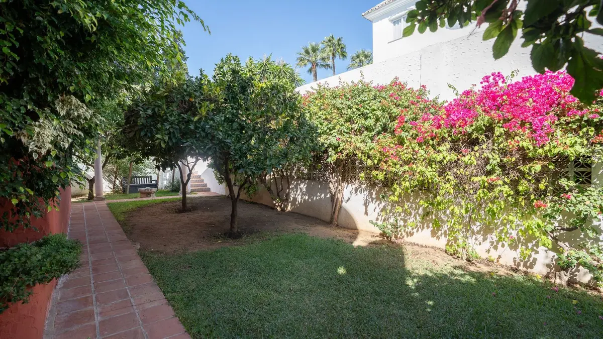 Detached Villa in Marbella