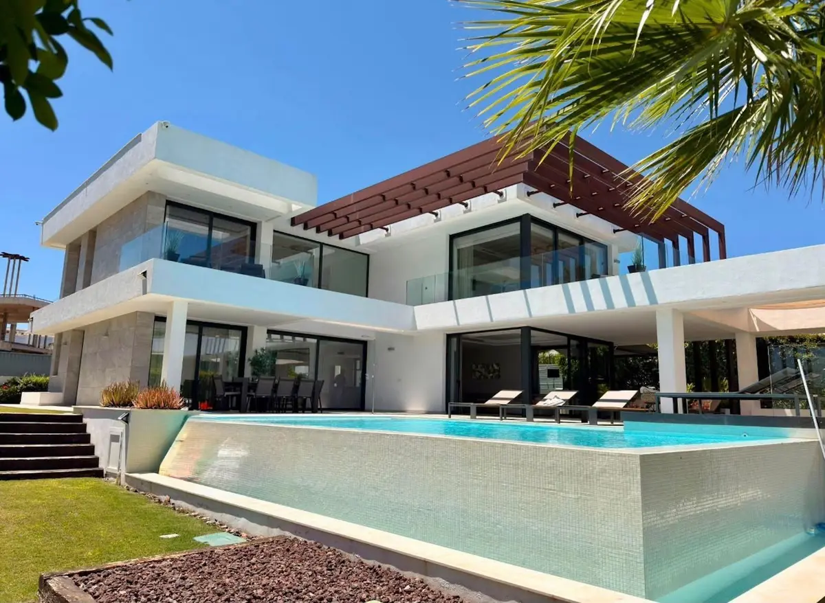 Detached Villa in Estepona