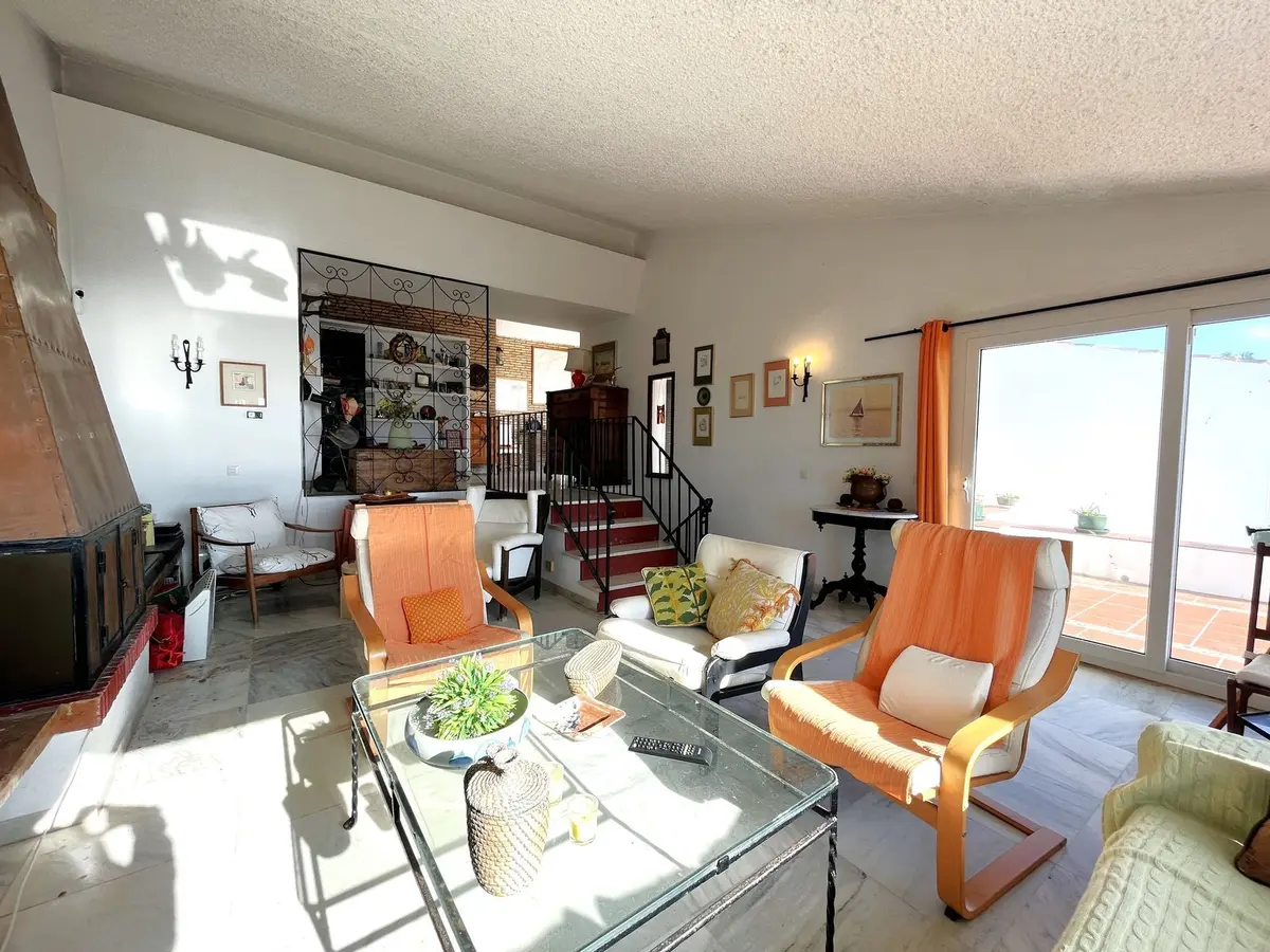 Detached Villa in Estepona