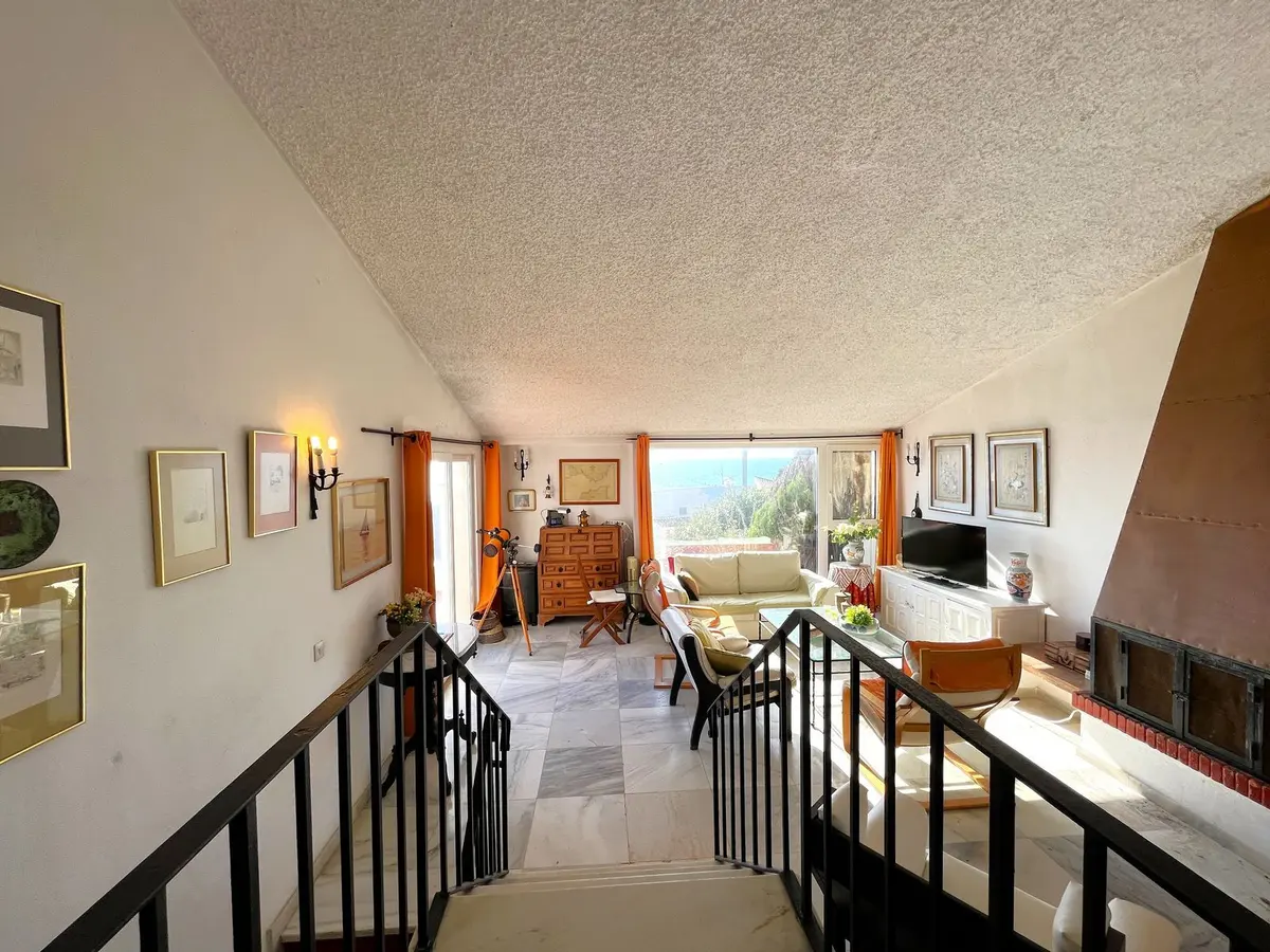 Detached Villa in Estepona