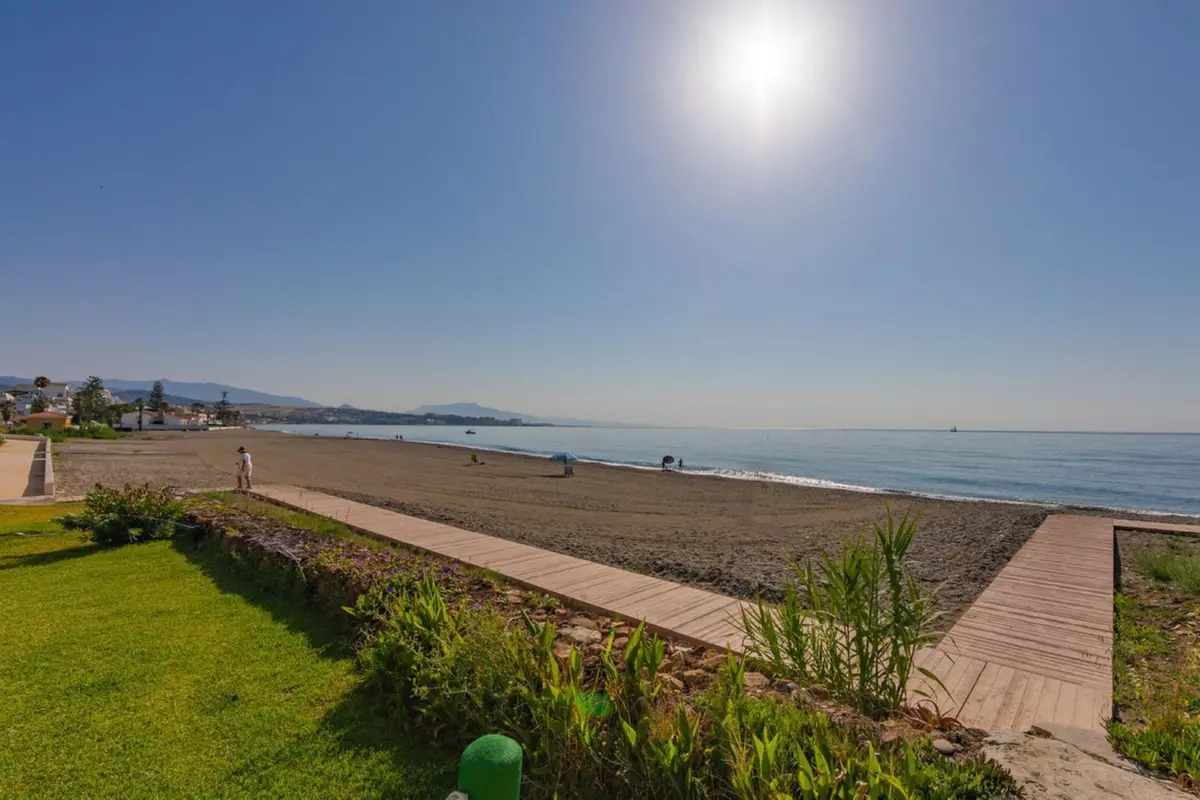 Detached Villa in Estepona