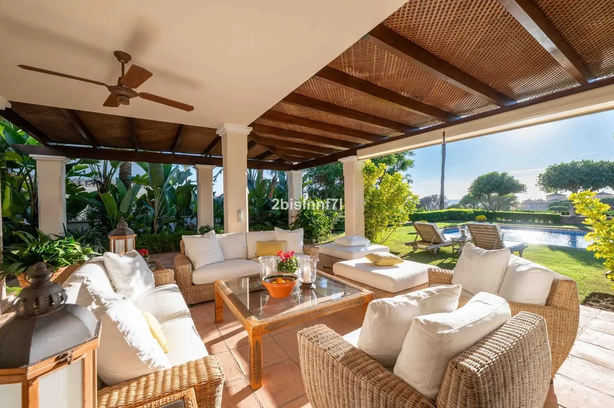Detached Villa in Elviria