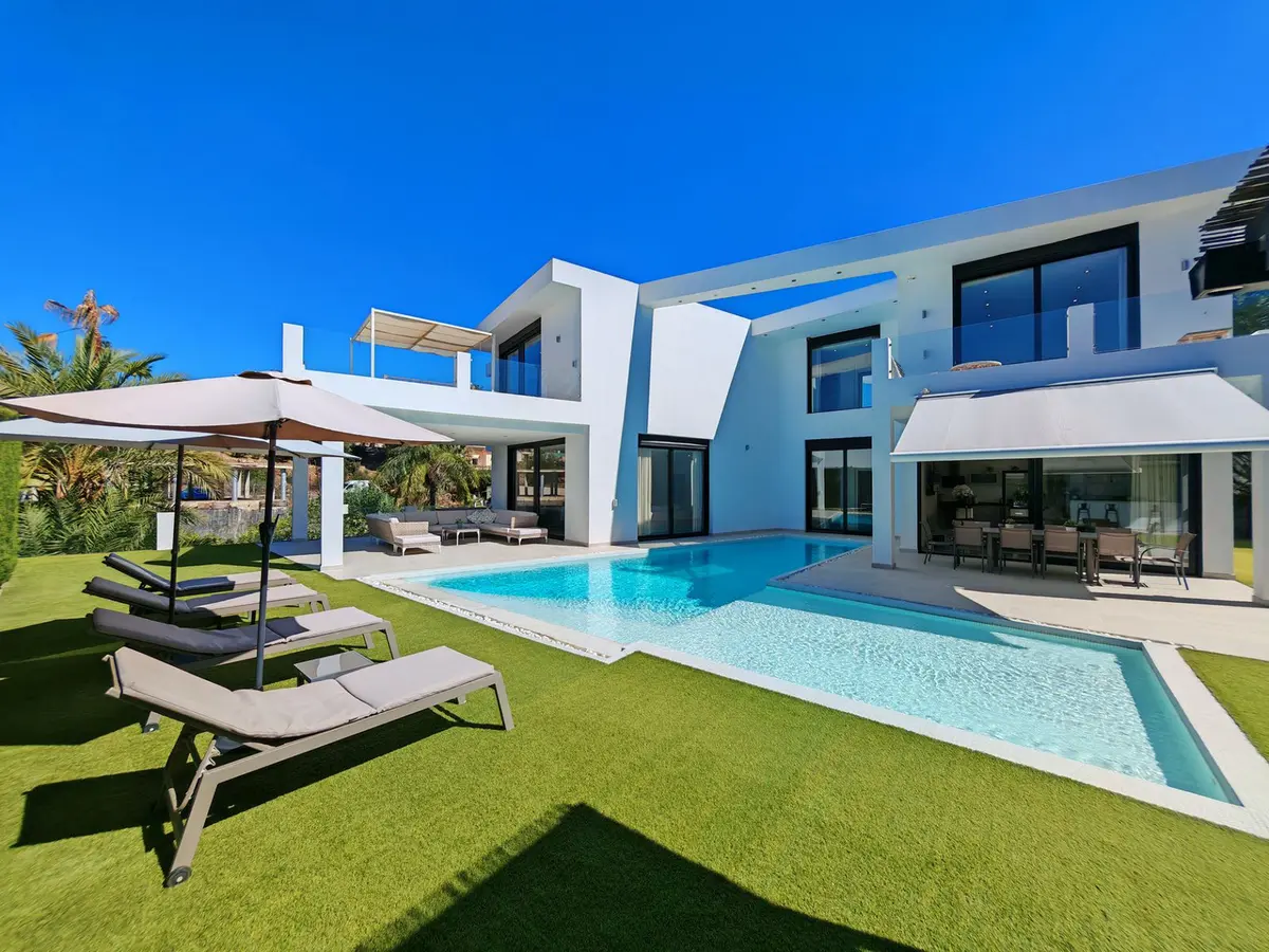 Detached Villa in El Rosario