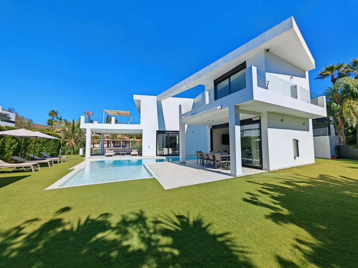 Detached Villa in El Rosario