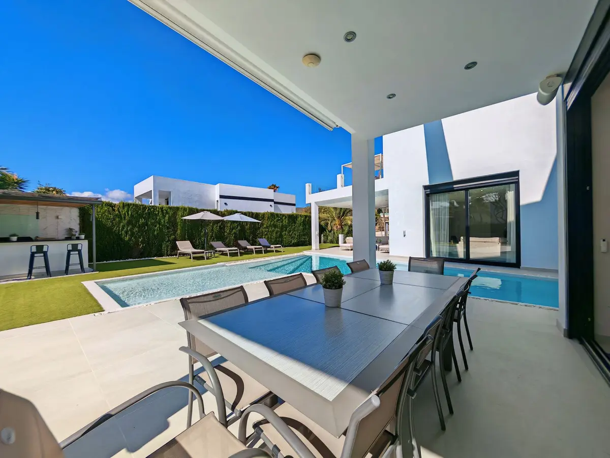 Detached Villa in El Rosario