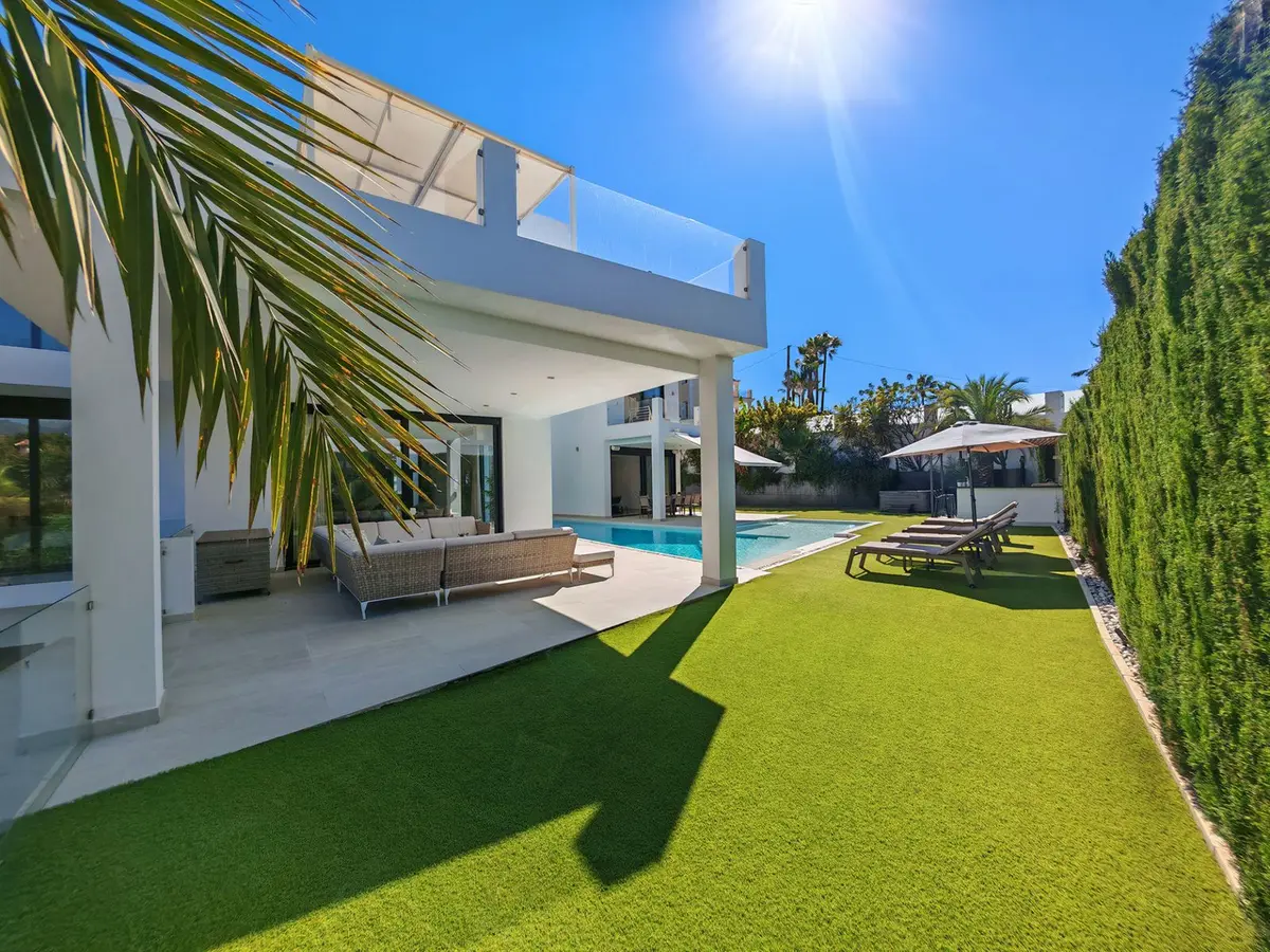 Detached Villa in El Rosario