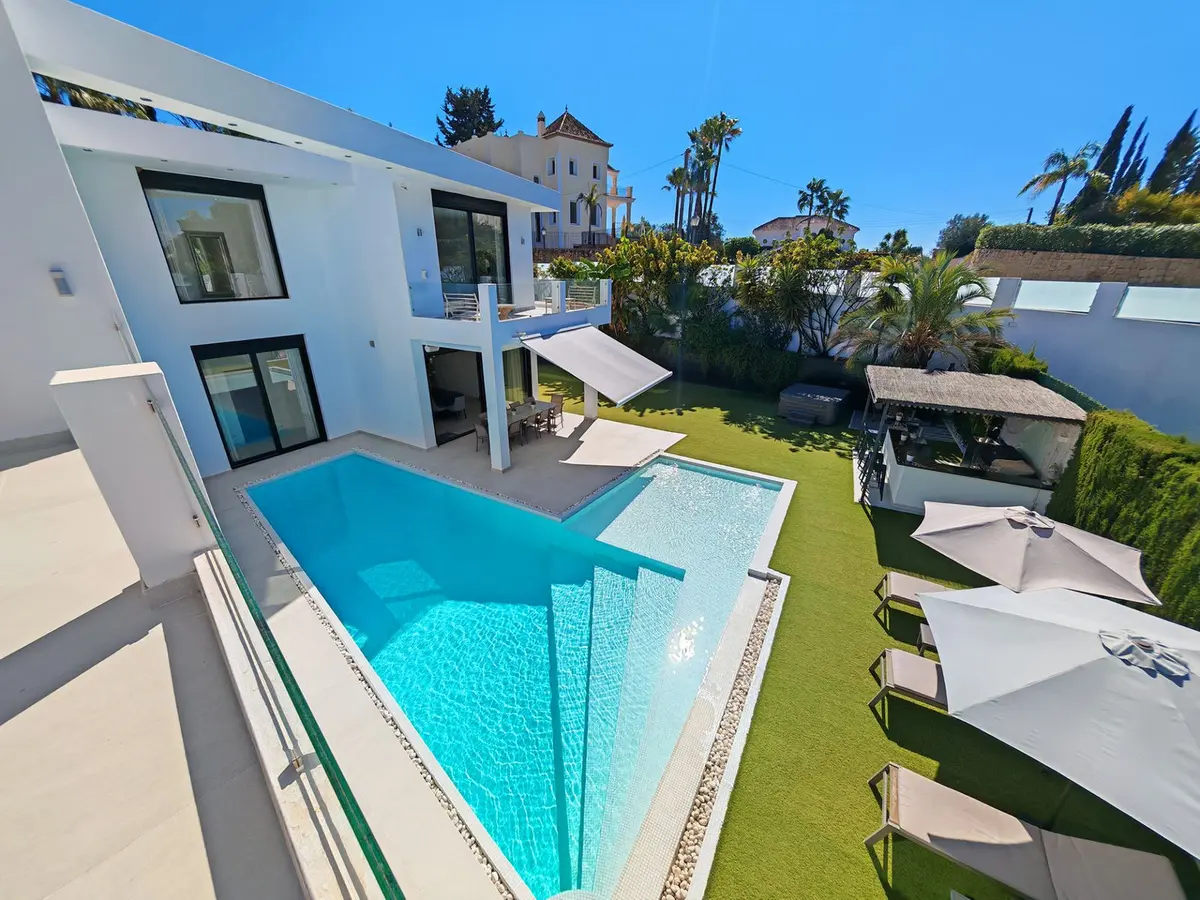 Detached Villa in El Rosario