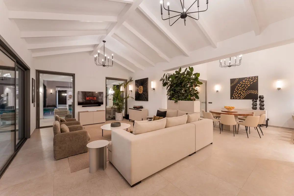 Detached Villa in Nueva Andalucía