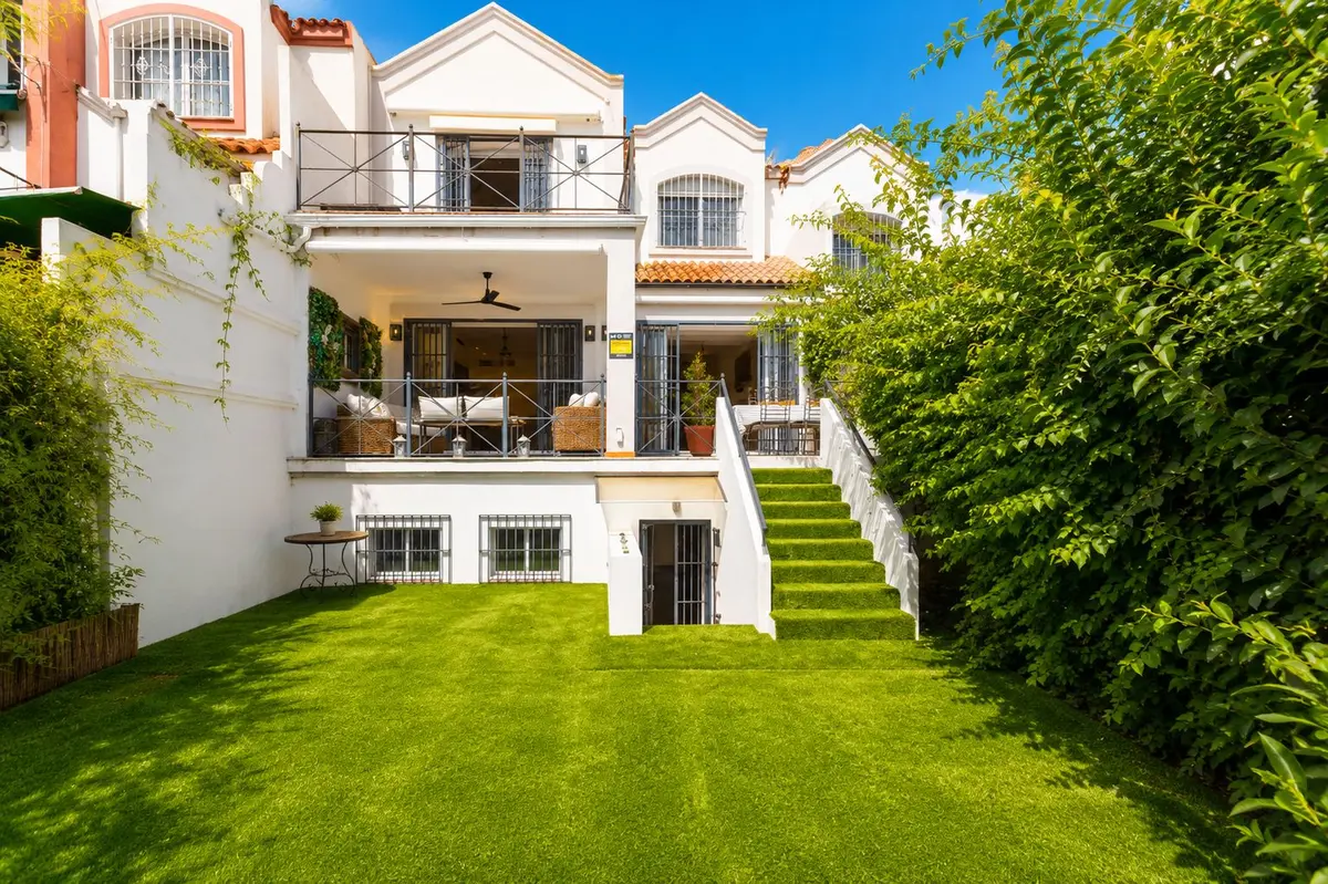 Townhouse in Guadalmina Alta