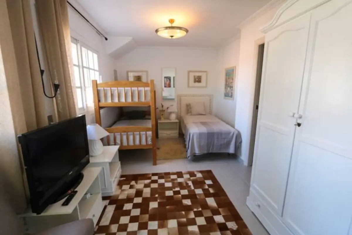 Detached Villa in Nueva Andalucía
