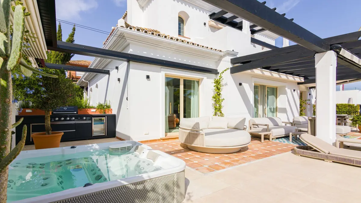 Detached Villa in Las Chapas