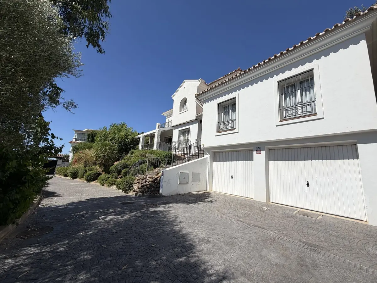 Detached Villa in El Rosario