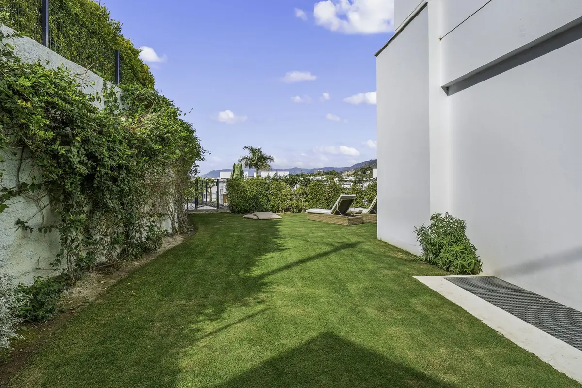 Ground Floor Apartment in Marbella