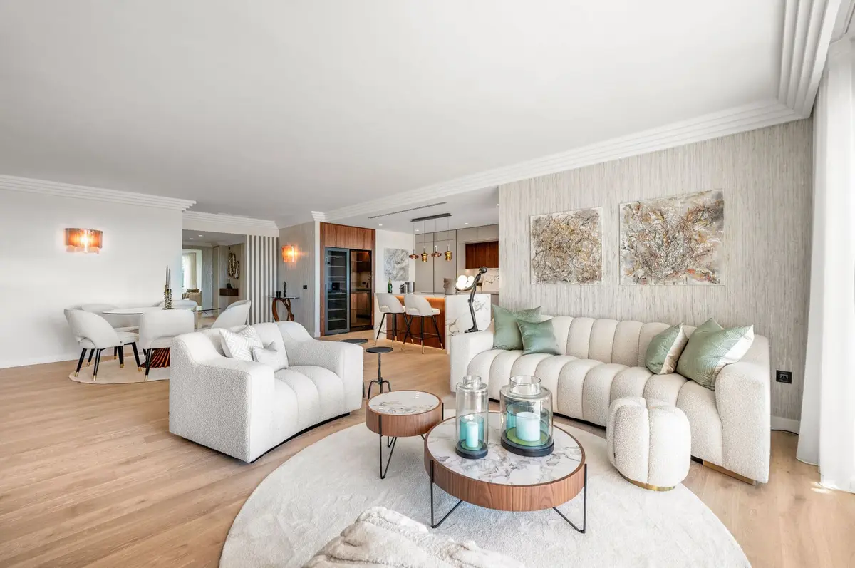 Middle Floor Apartment in Nueva Andalucía