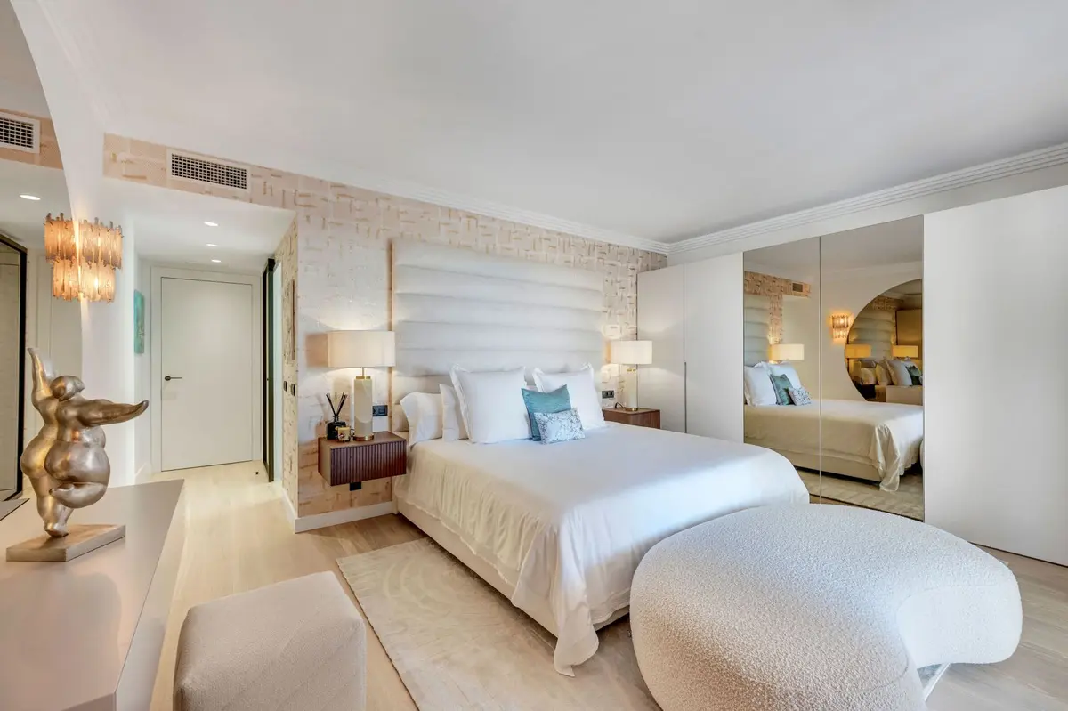 Middle Floor Apartment in Nueva Andalucía
