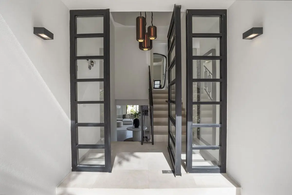 Detached Villa in Nueva Andalucía