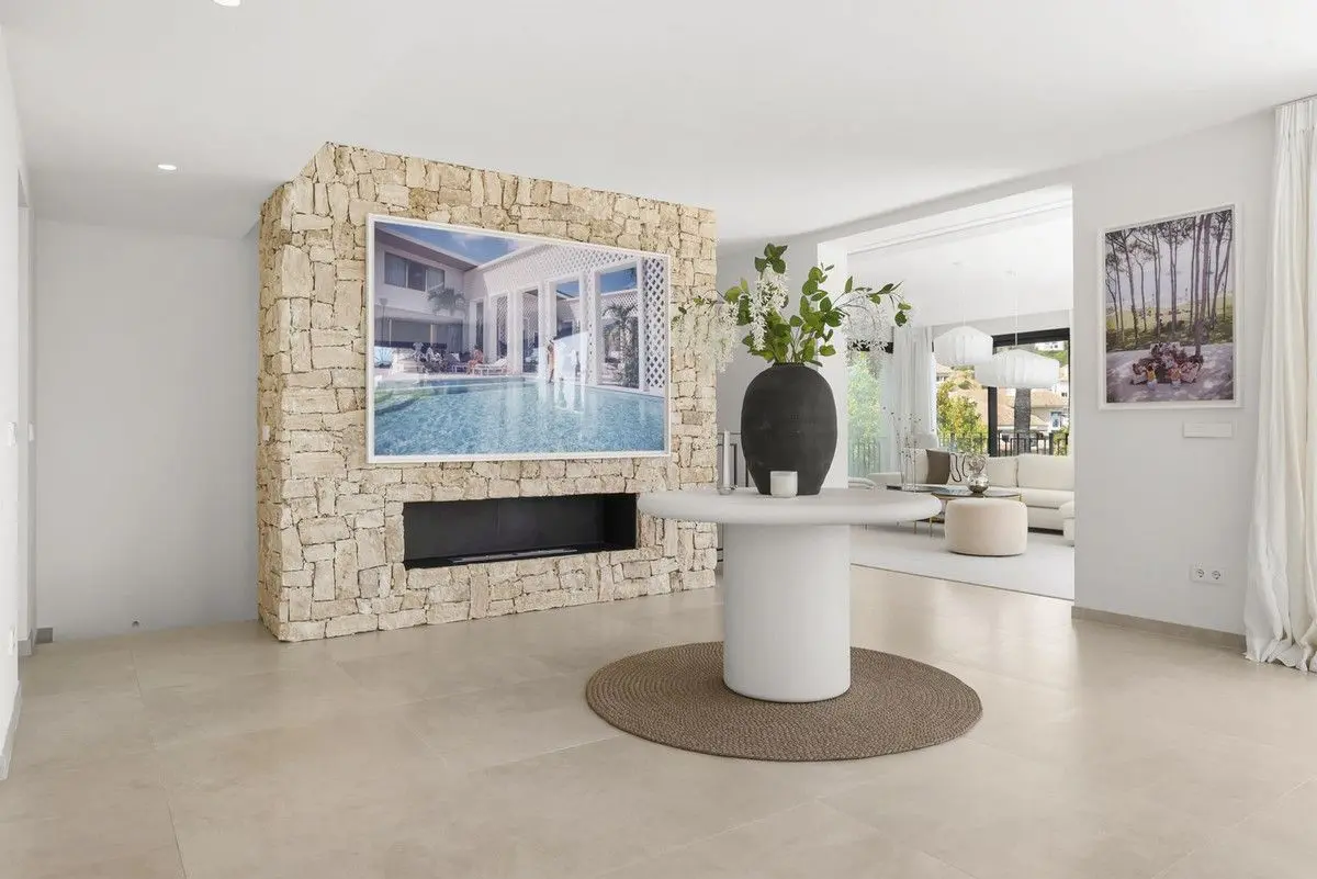 Detached Villa in Nueva Andalucía