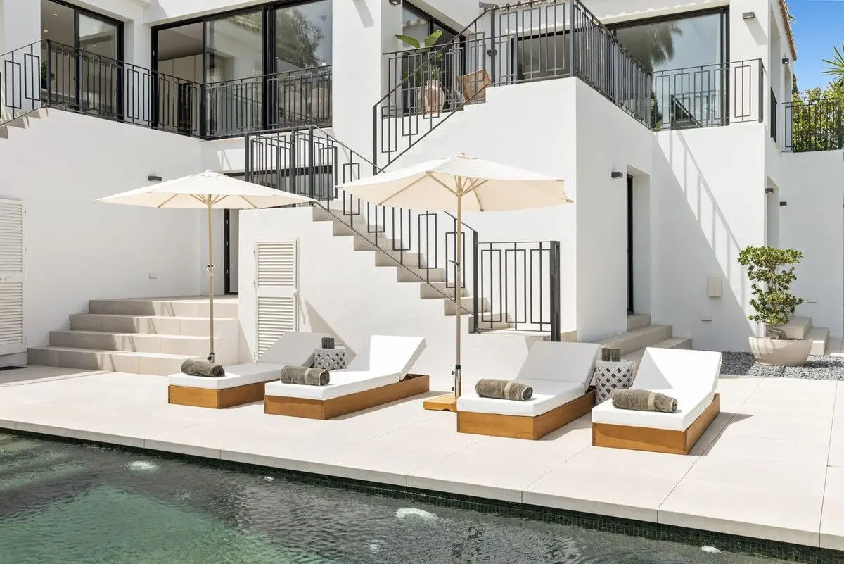 Detached Villa in Nueva Andalucía