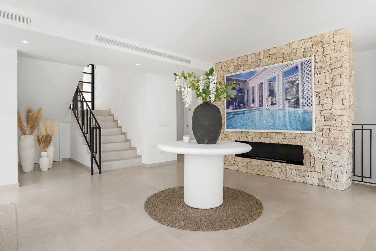 Detached Villa in Nueva Andalucía