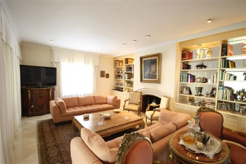 Detached Villa in Los Monteros