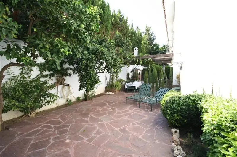 Detached Villa in Los Monteros