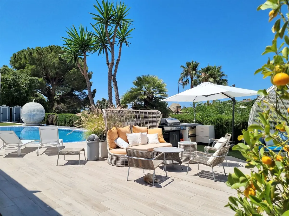 Detached Villa in Elviria