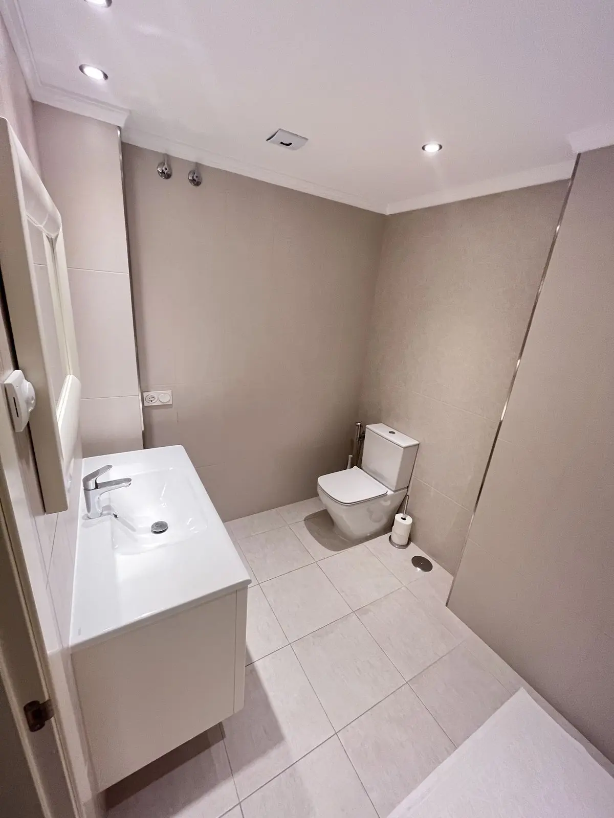 Middle Floor Apartment in Puerto Banús